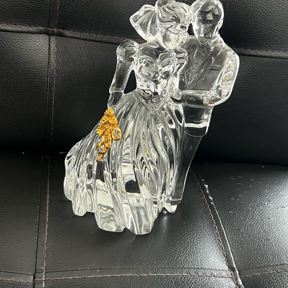 LENOX Fine Crystal Bride and Groom Figurine with Gold Accents
